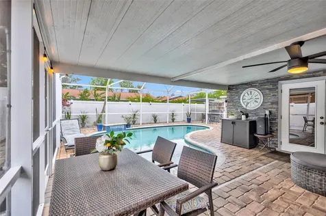 3437 35th Street N St Petersburg FL 33713