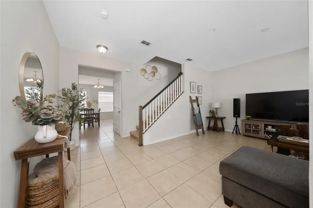 8515 Vedder Lane Orlando FL 32832
