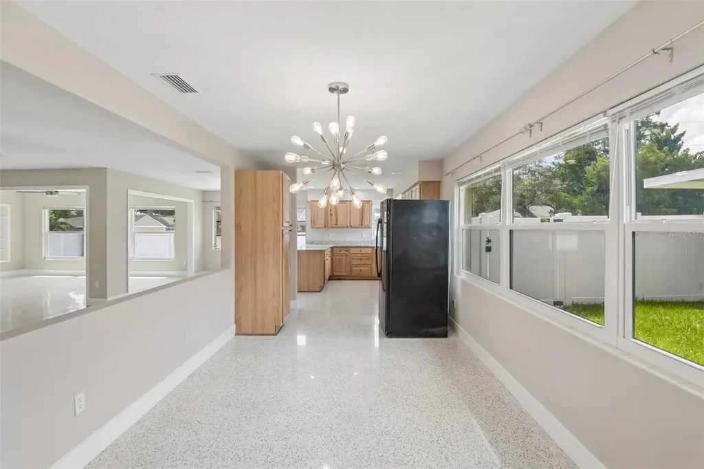 563 Eastview Road Largo FL 33770