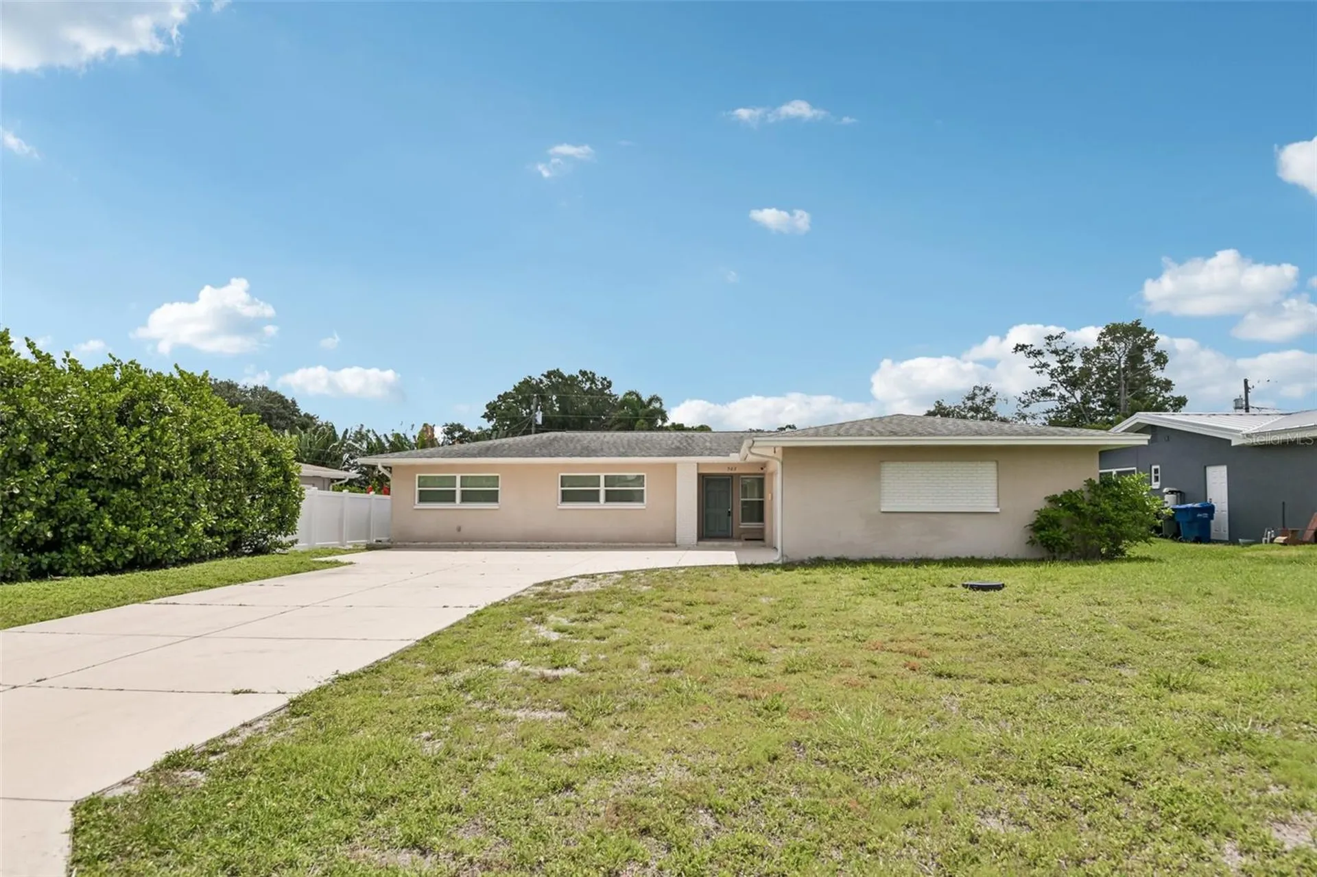 563 Eastview Road Largo FL 33770
