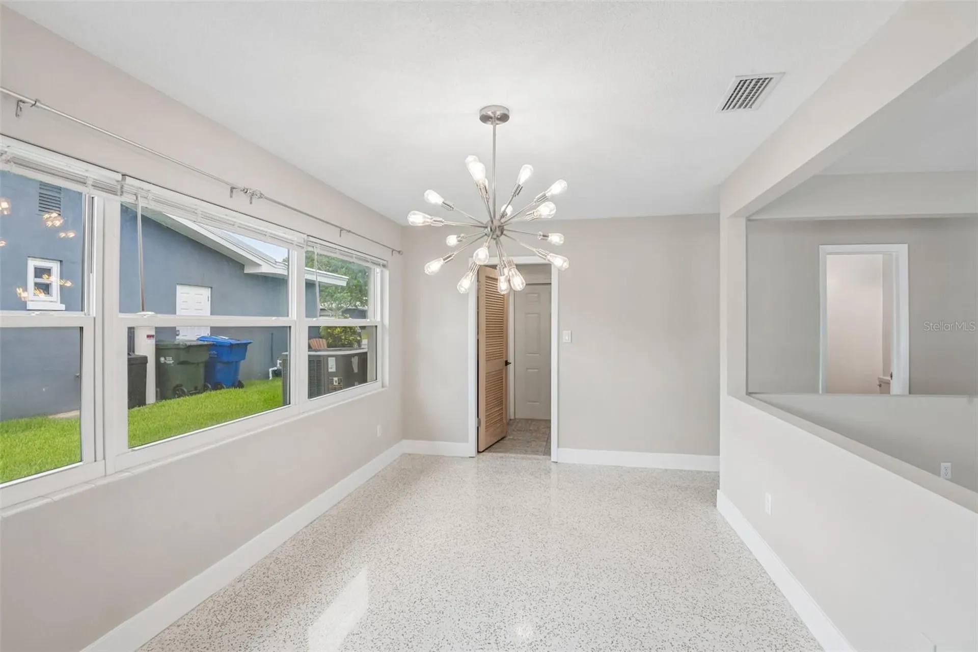 563 Eastview Road Largo FL 33770