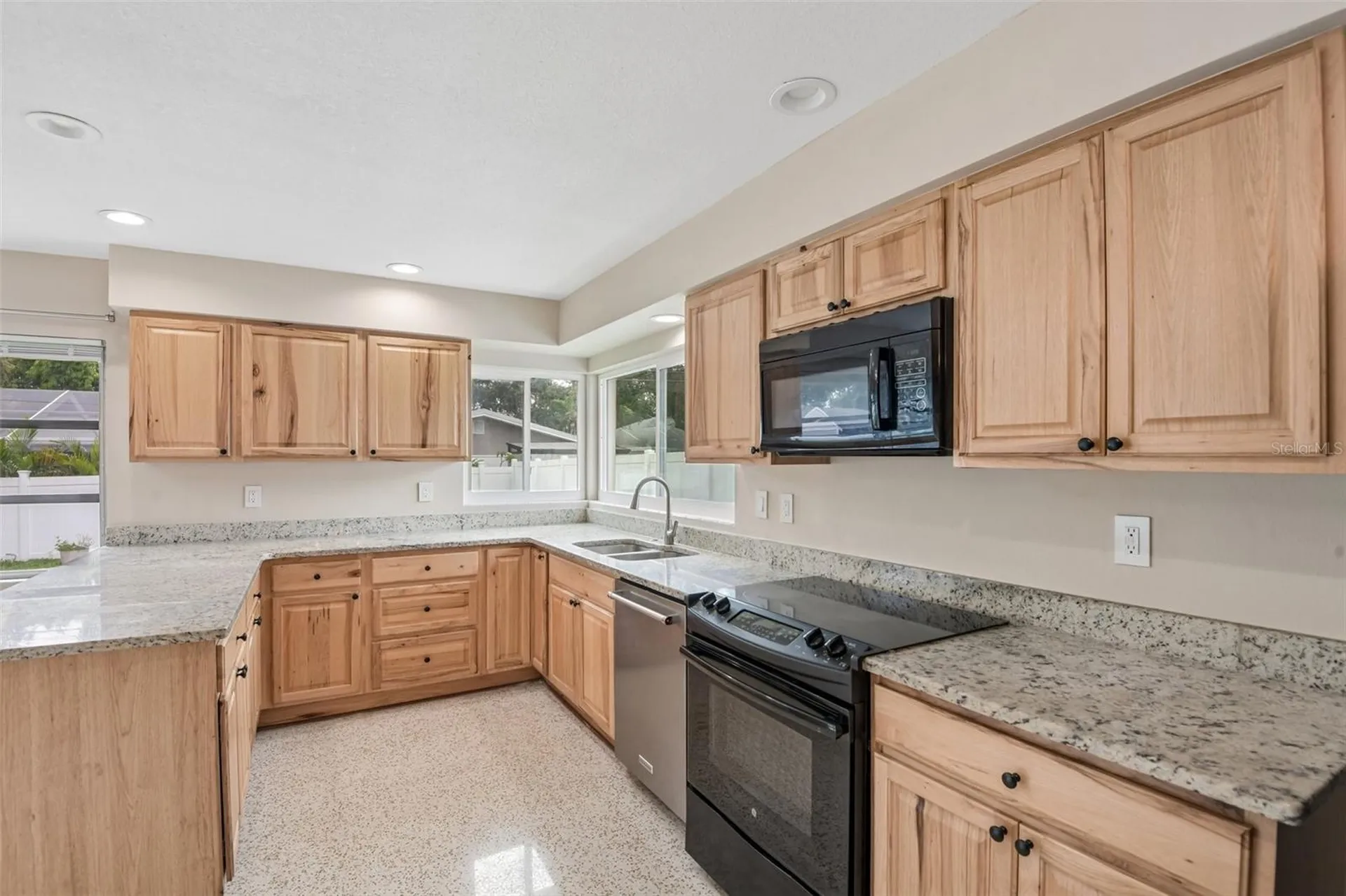 563 Eastview Road Largo FL 33770