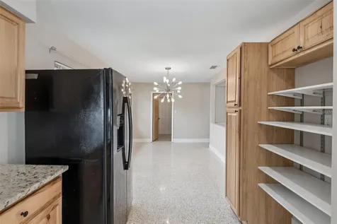 563 Eastview Road Largo FL 33770