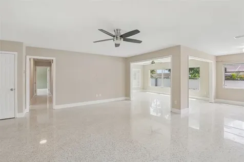 563 Eastview Road Largo FL 33770