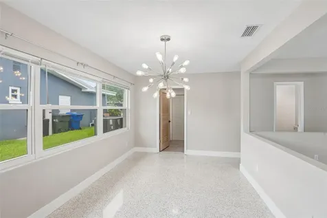 563 Eastview Road Largo FL 33770