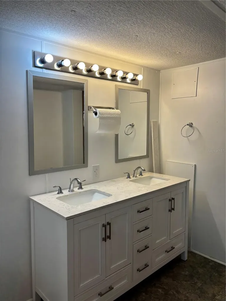 8456 SW State Road 47 Lake City FL 32024