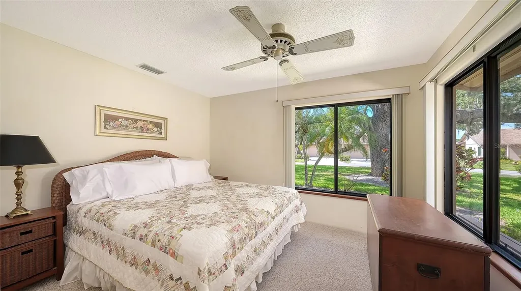 4652 Oak Hollow Drive Sarasota FL 34241