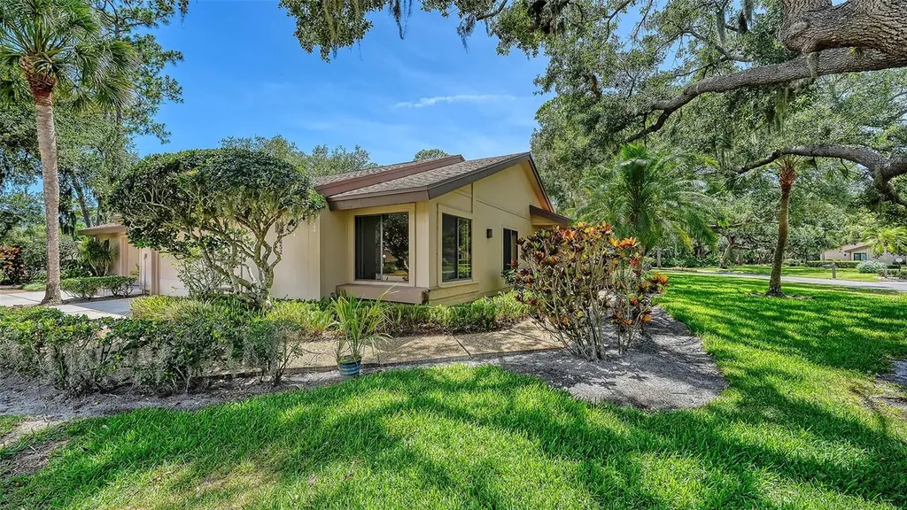 4652 Oak Hollow Drive Sarasota FL 34241