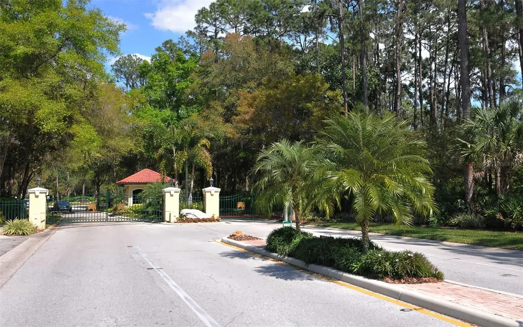 4652 Oak Hollow Drive Sarasota FL 34241