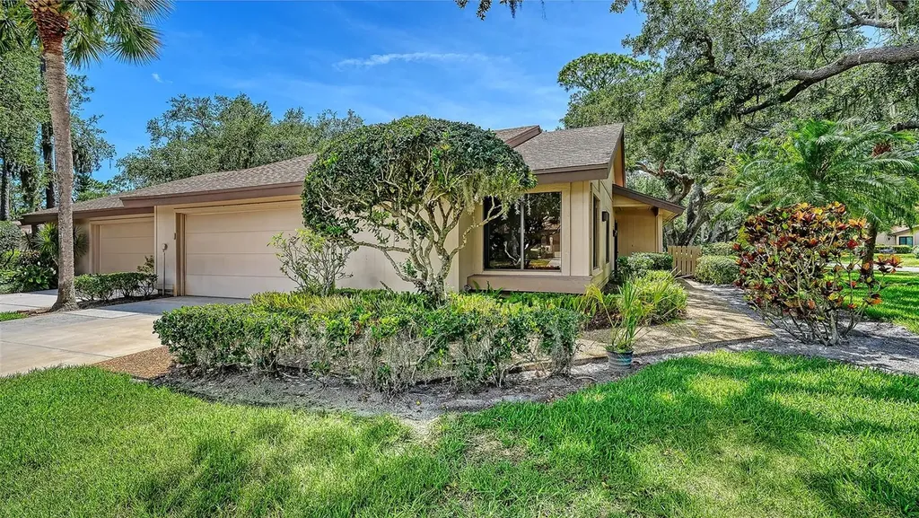 4652 Oak Hollow Drive Sarasota FL 34241
