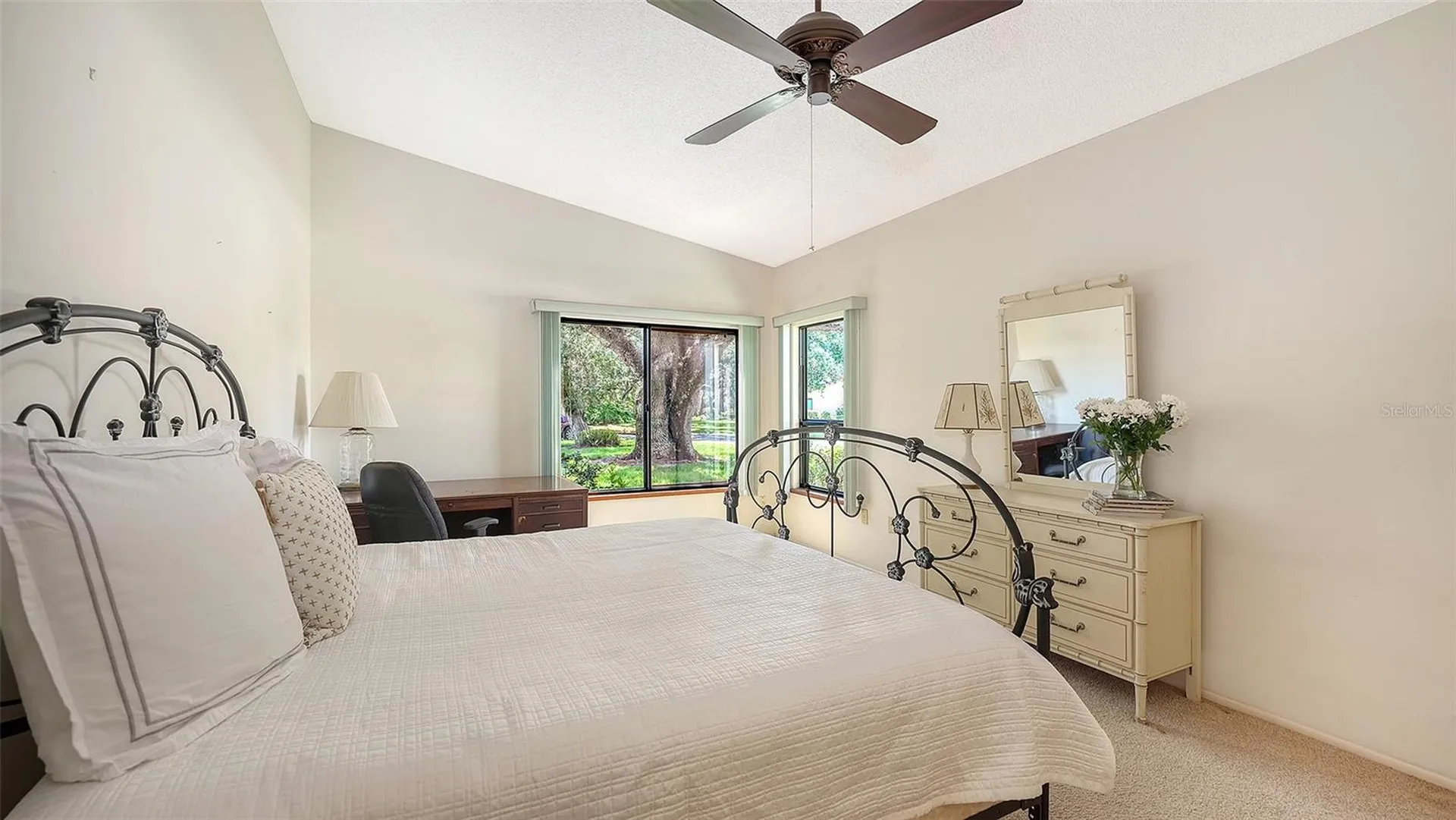 4652 Oak Hollow Drive Sarasota FL 34241