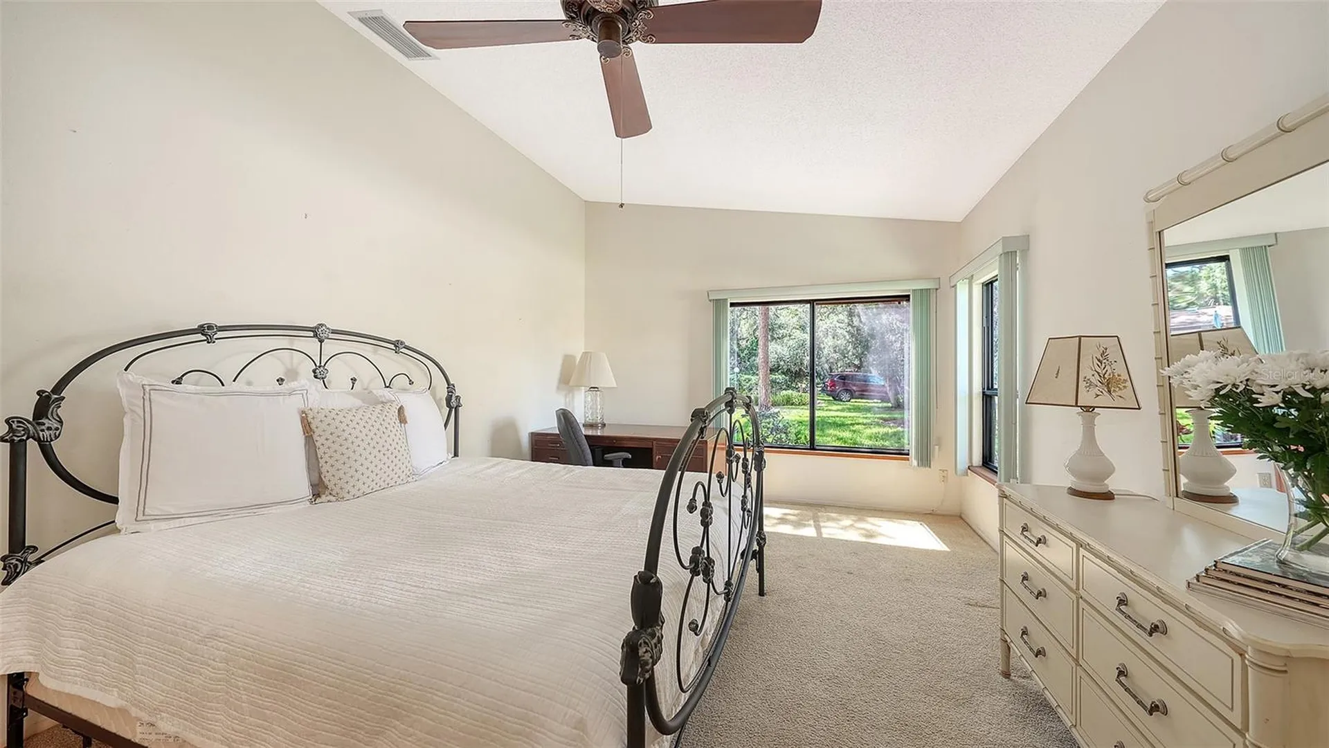 4652 Oak Hollow Drive Sarasota FL 34241