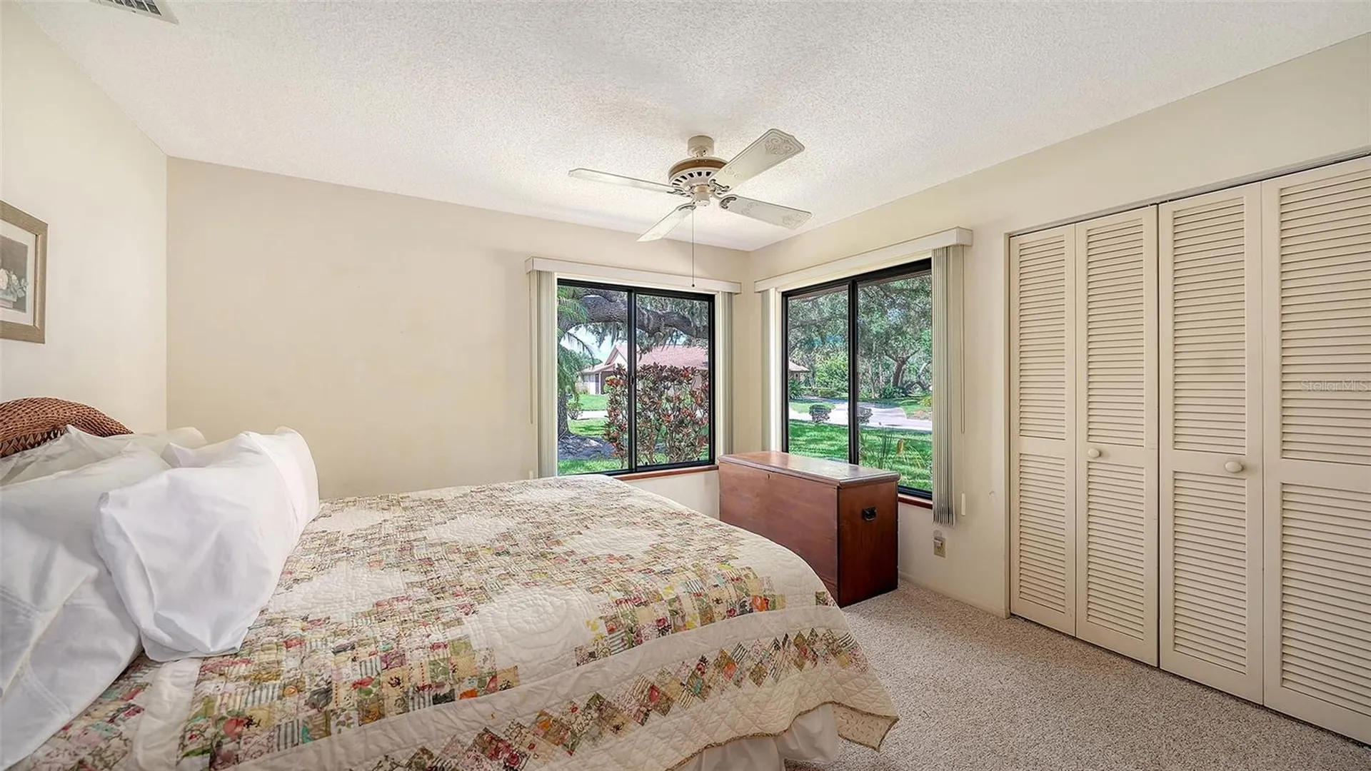 4652 Oak Hollow Drive Sarasota FL 34241