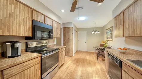 4652 Oak Hollow Drive Sarasota FL 34241