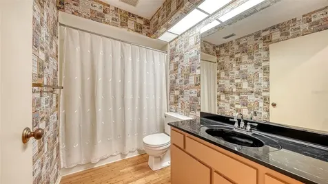 4652 Oak Hollow Drive Sarasota FL 34241