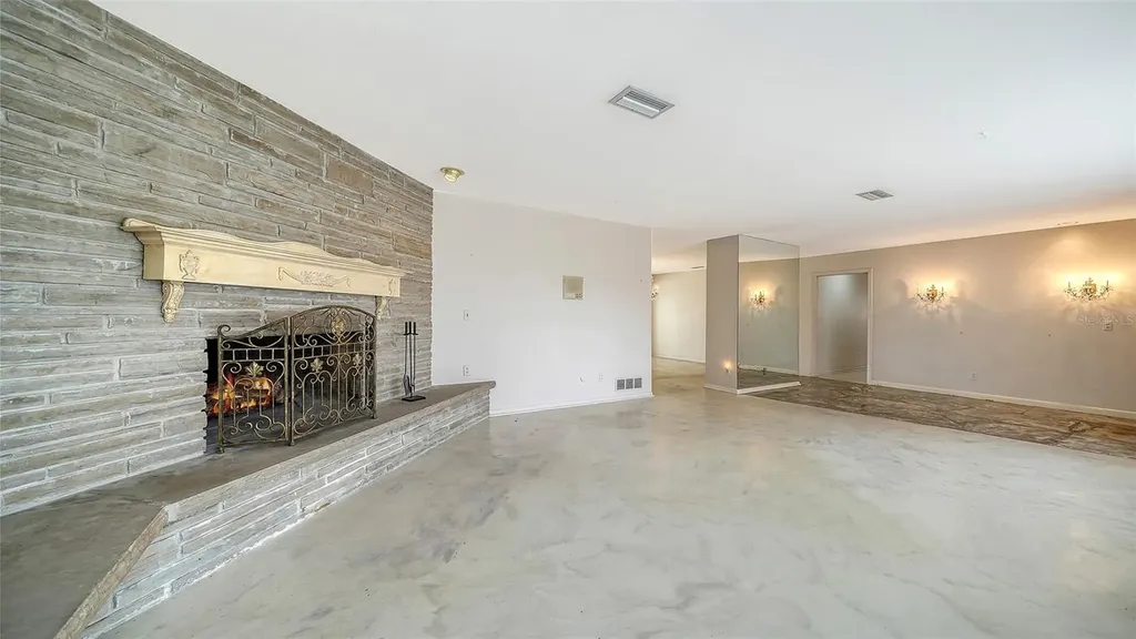 621 Alhambra Road Venice FL 34285