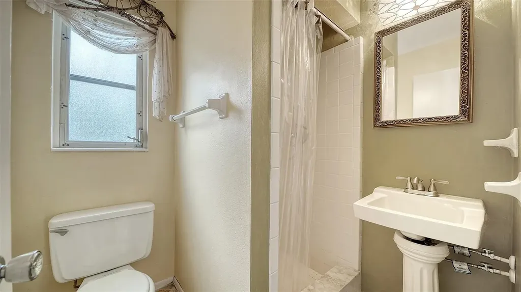 621 Alhambra Road Venice FL 34285