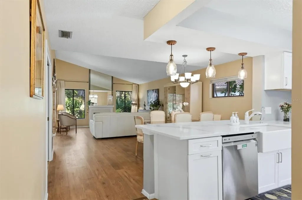 6421 Sun Eagle Lane Bradenton FL 34210