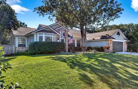 1014 Willa Lake Circle Oviedo FL 32765