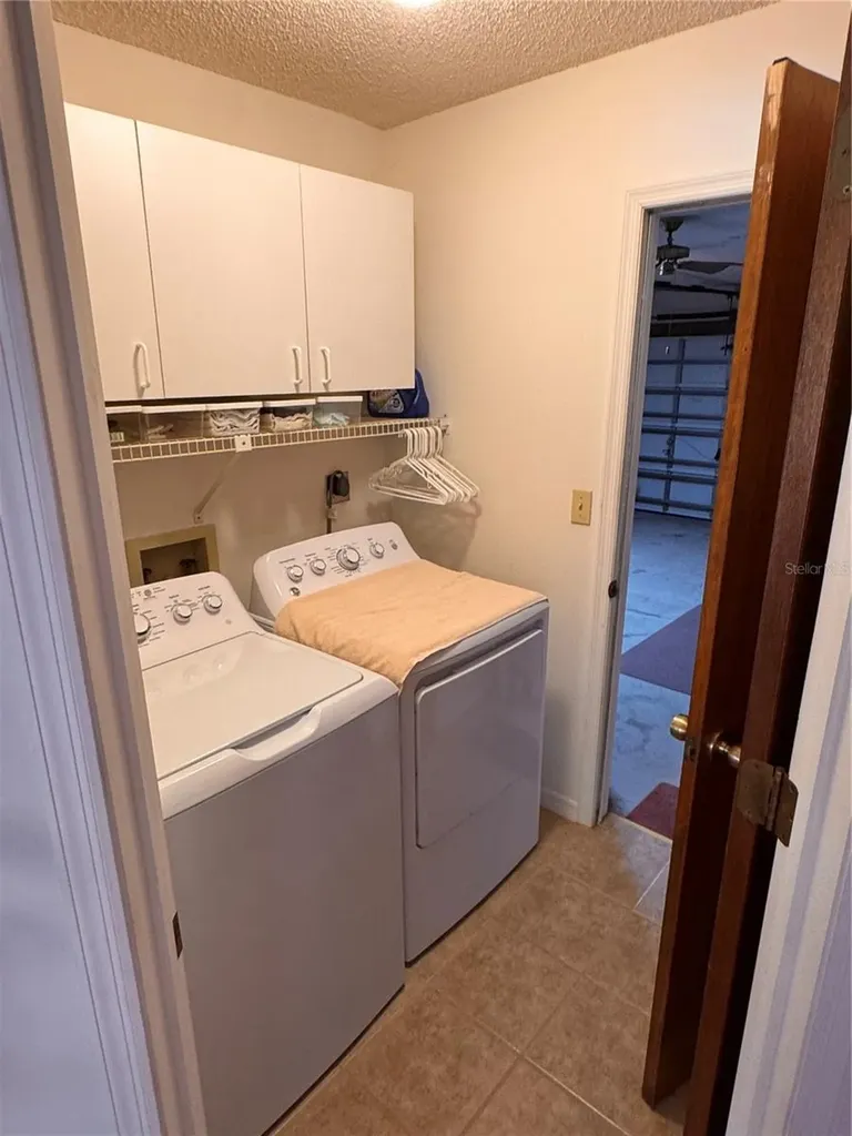 9289 92nd Way Seminole FL 33777