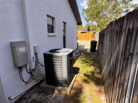 9289 92nd Way Seminole FL 33777