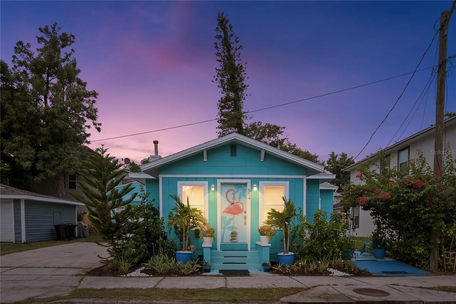 914 N 8th Street N St Petersburg FL 33701
