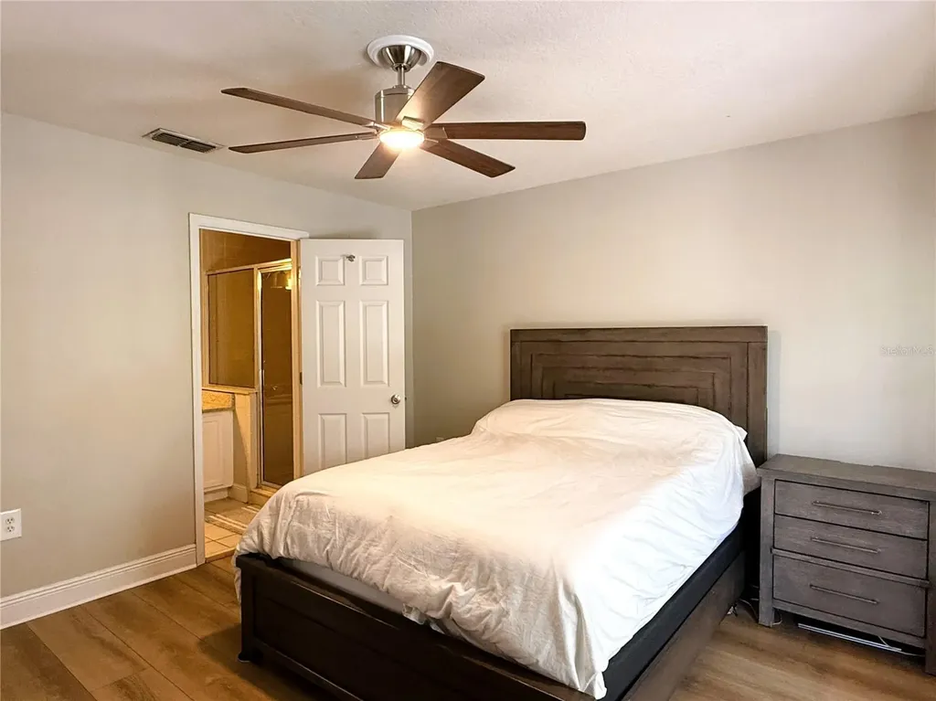 1934 W Spruce Street Tampa FL 33607