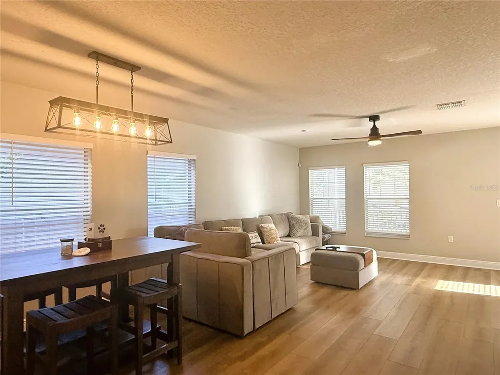 1934 W Spruce Street Tampa FL 33607