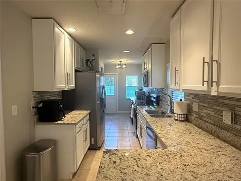 1934 W Spruce Street Tampa FL 33607
