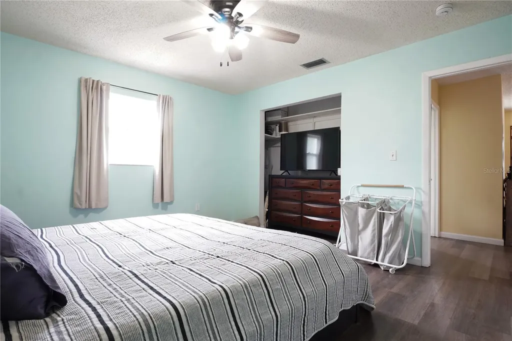 737 52nd Avenue S St Petersburg FL 33705