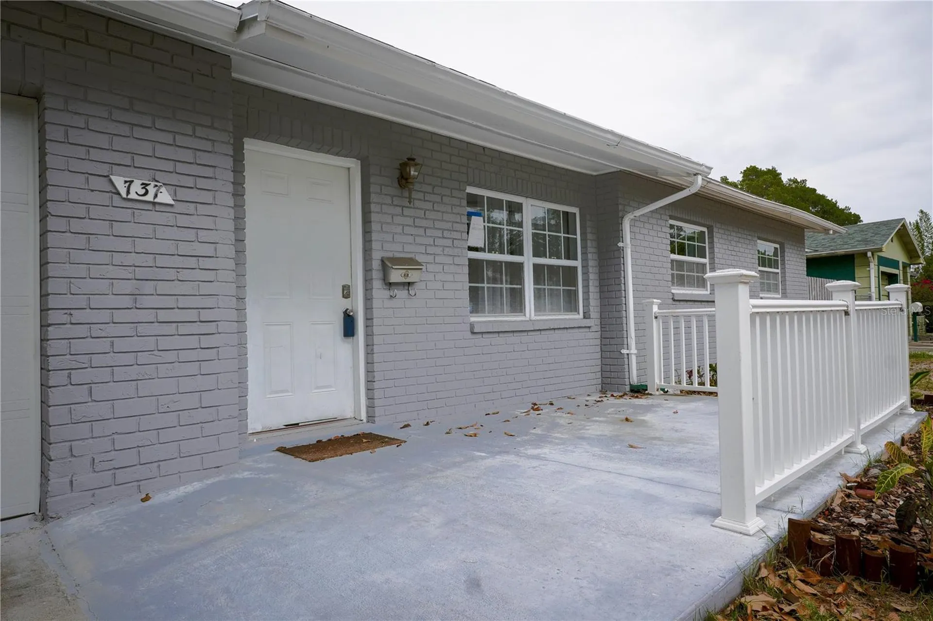 737 52nd Avenue S St Petersburg FL 33705