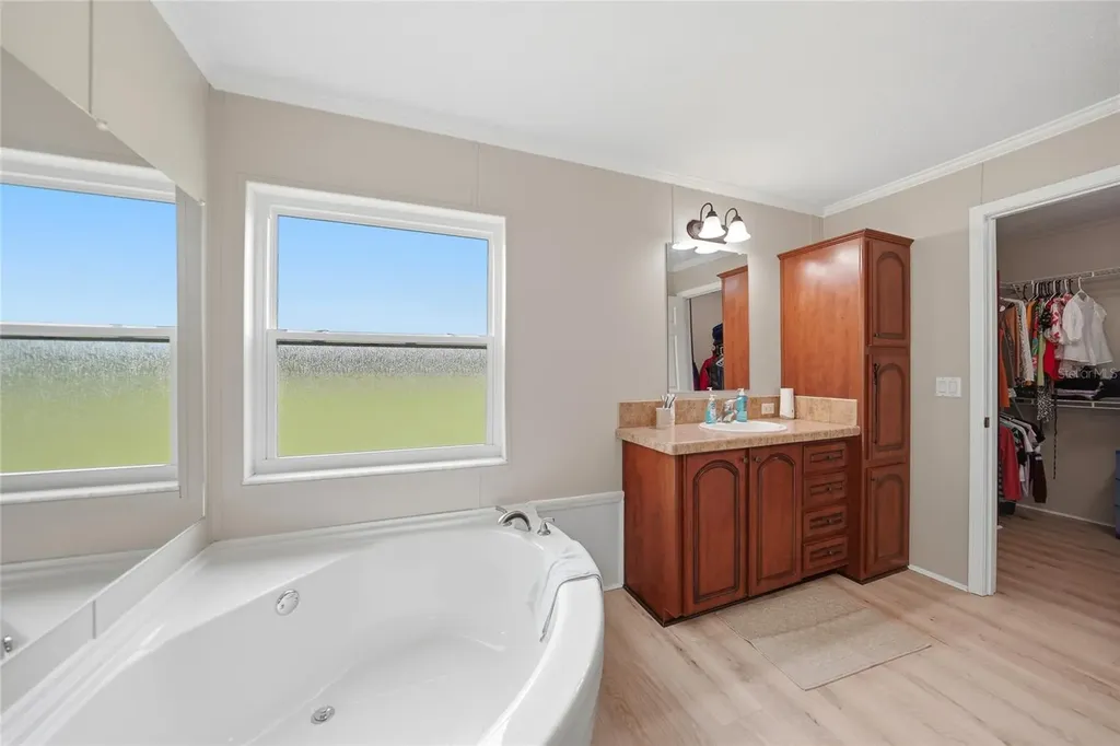 11354 SE South Hog Bay Avenue Arcadia FL 34266