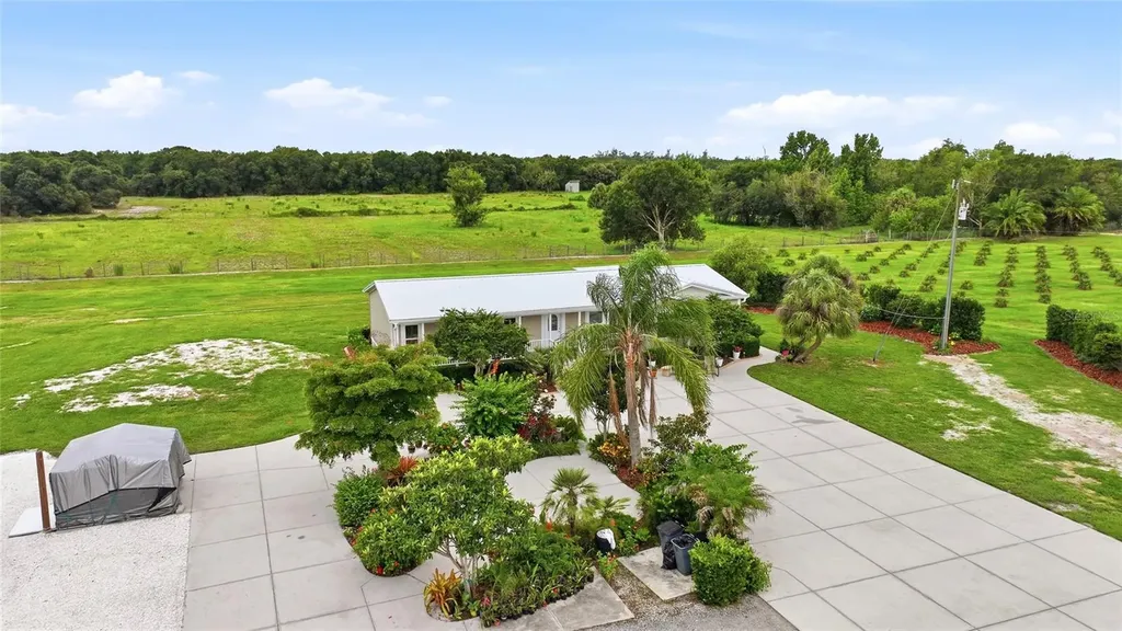 11354 SE South Hog Bay Avenue Arcadia FL 34266