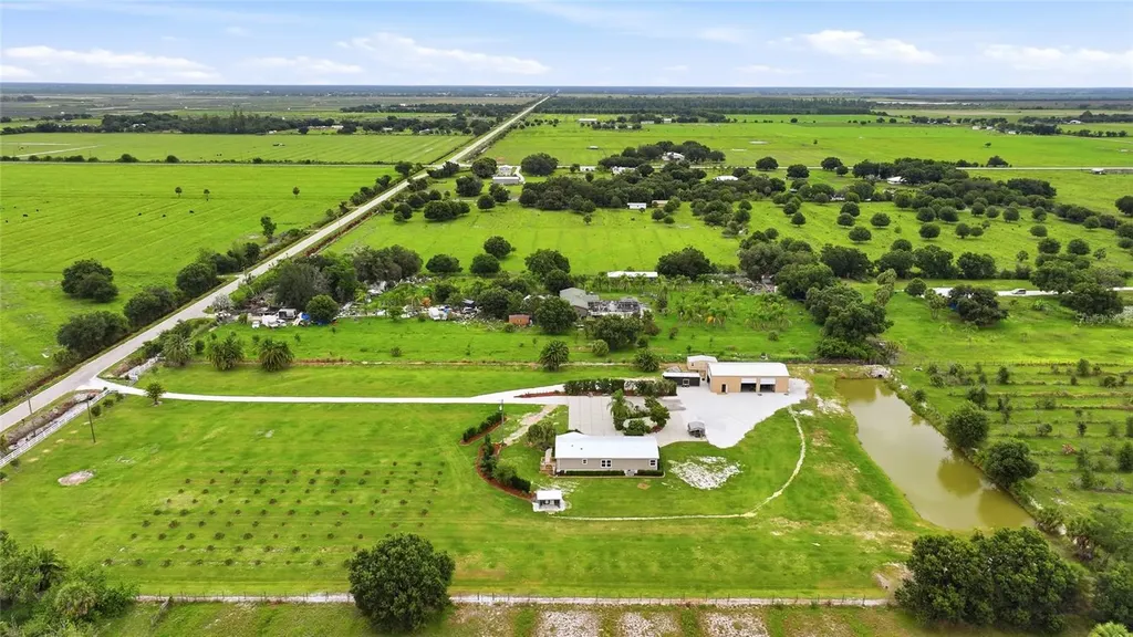 11354 SE South Hog Bay Avenue Arcadia FL 34266