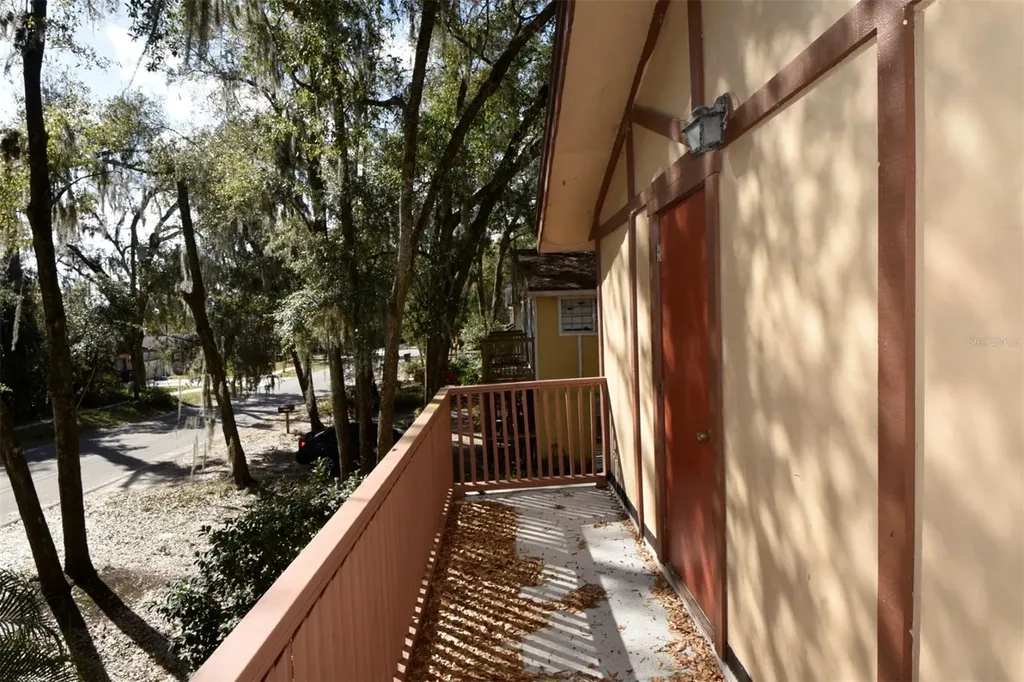 815 2nd Street Altamonte Springs FL 32701