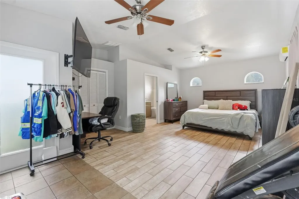 4344 Oak Bluff Avenue Holiday FL 34691
