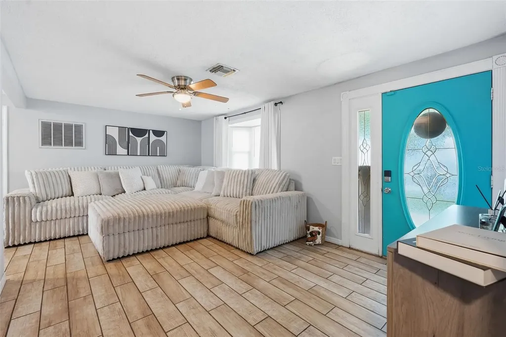 4344 Oak Bluff Avenue Holiday FL 34691