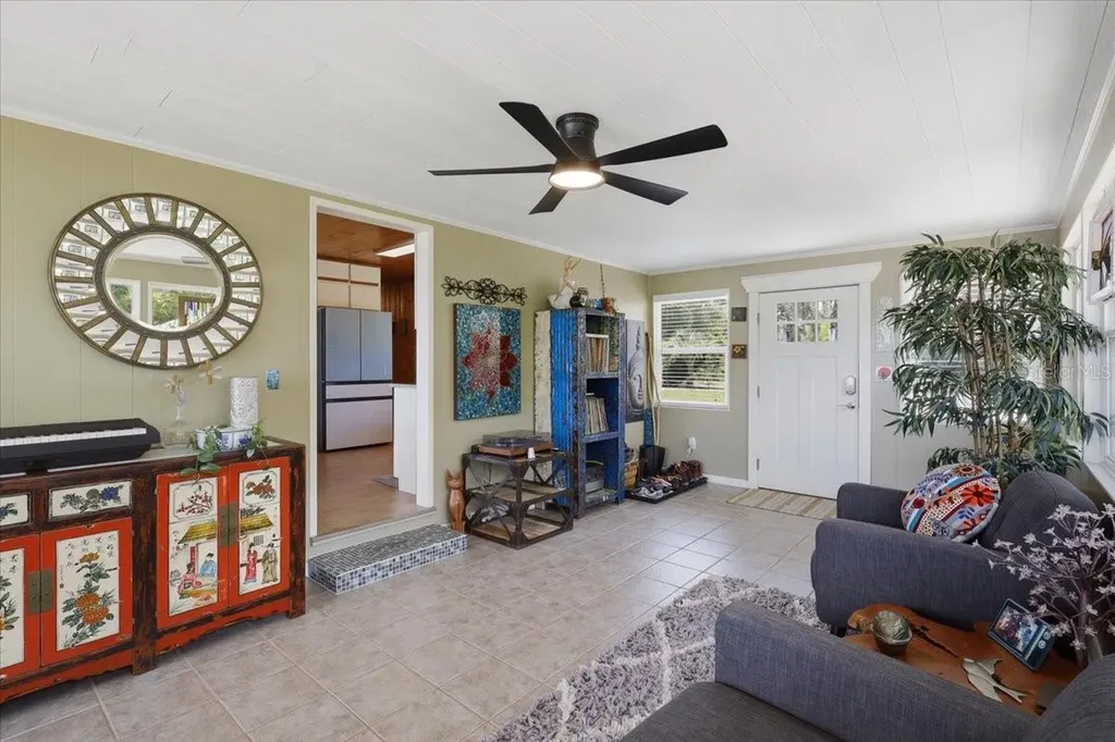 460 Lake Como Drive Pomona Park FL 32181