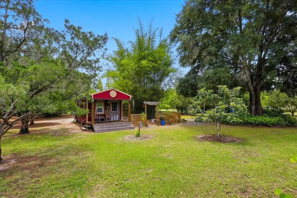 460 Lake Como Drive Pomona Park FL 32181