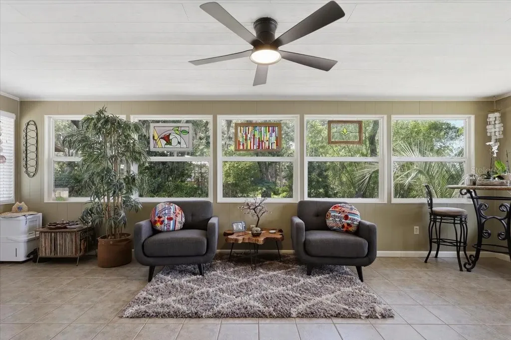 460 Lake Como Drive Pomona Park FL 32181