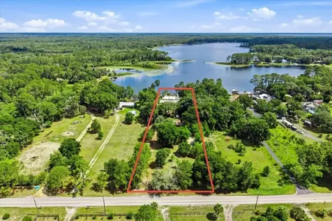 460 Lake Como Drive Pomona Park FL 32181