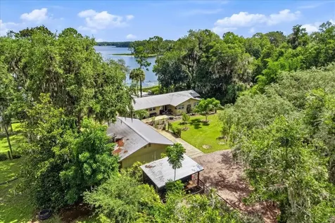 460 Lake Como Drive Pomona Park FL 32181