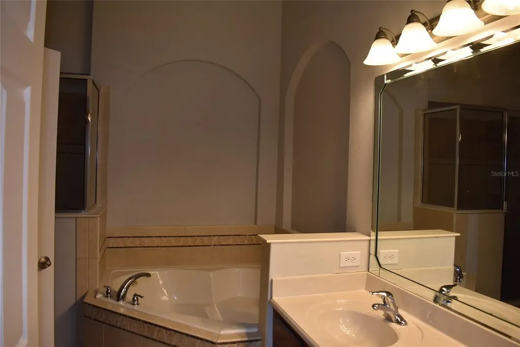2415 Sabastian Street Mount Dora FL 32757