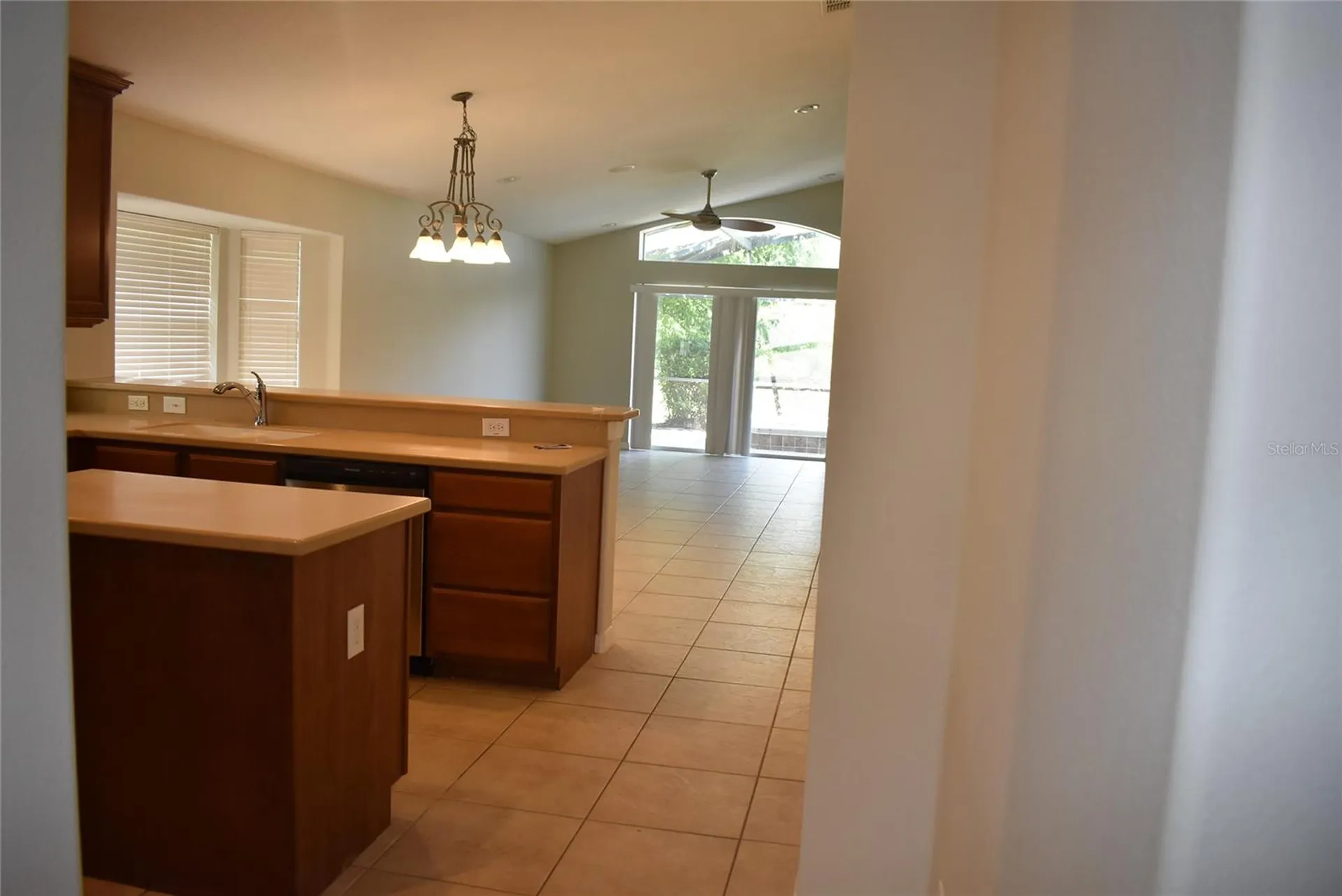 2415 Sabastian Street Mount Dora FL 32757