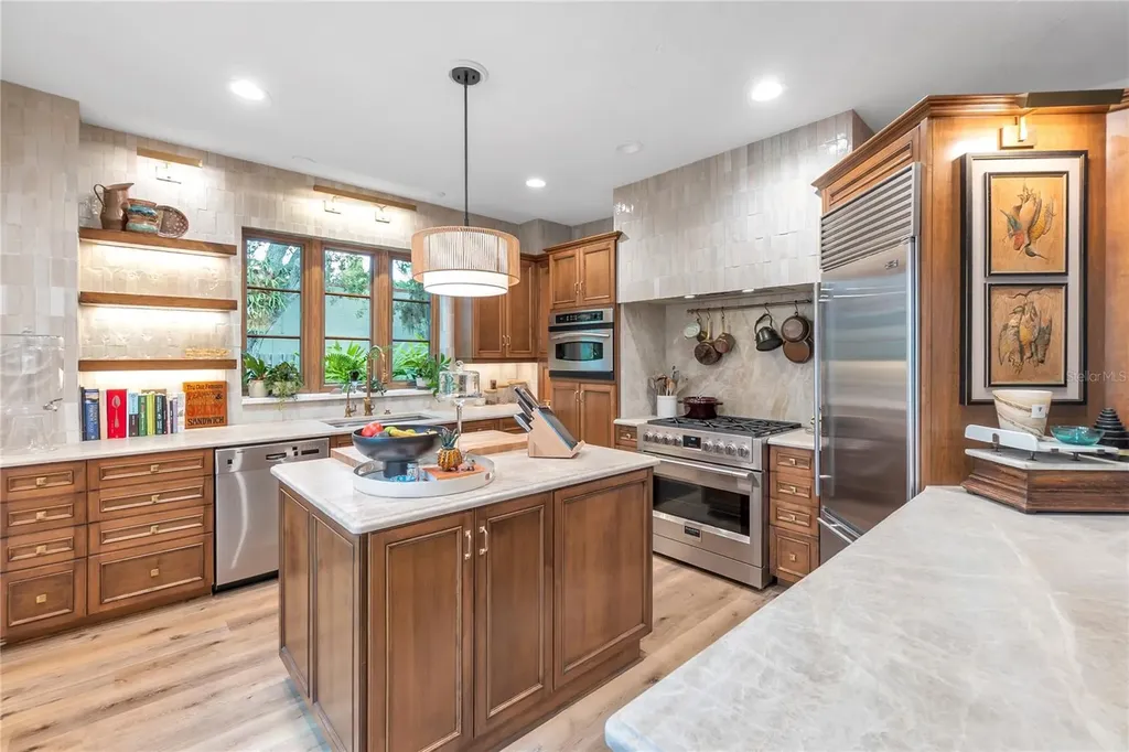 1864 Clematis St Street Sarasota FL 34239