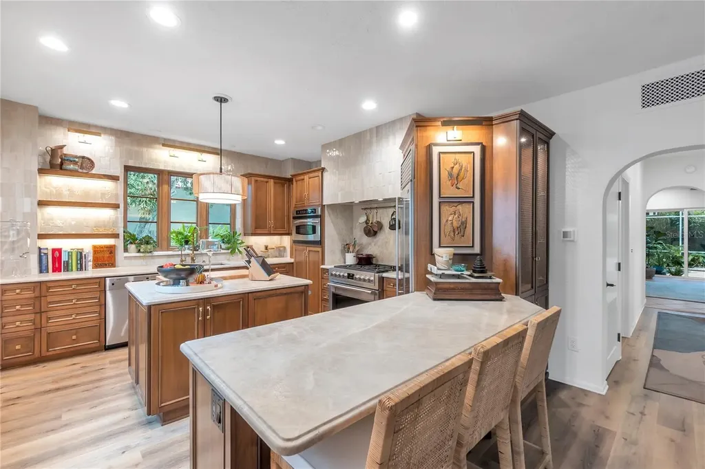 1864 Clematis St Street Sarasota FL 34239