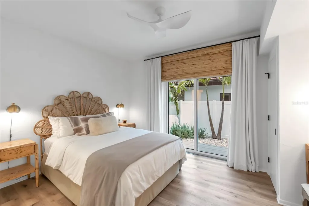 1864 Clematis St Street Sarasota FL 34239