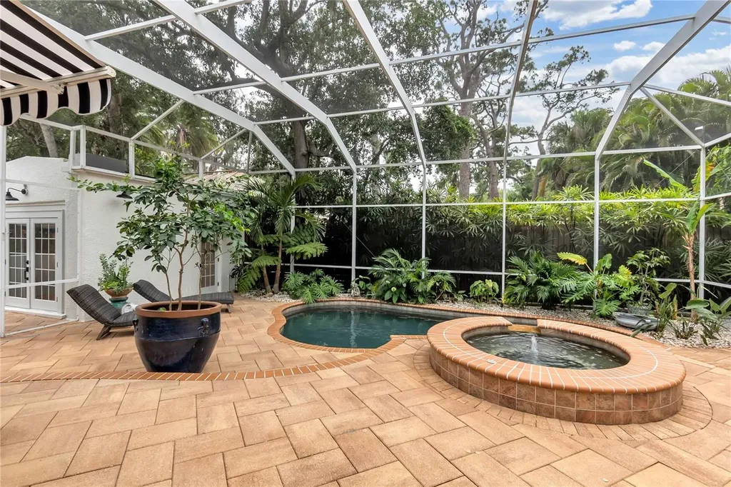1864 Clematis St Street Sarasota FL 34239