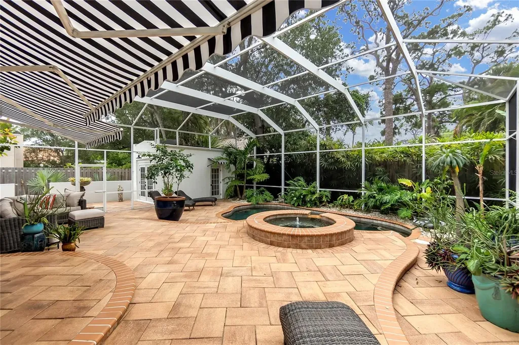 1864 Clematis St Street Sarasota FL 34239