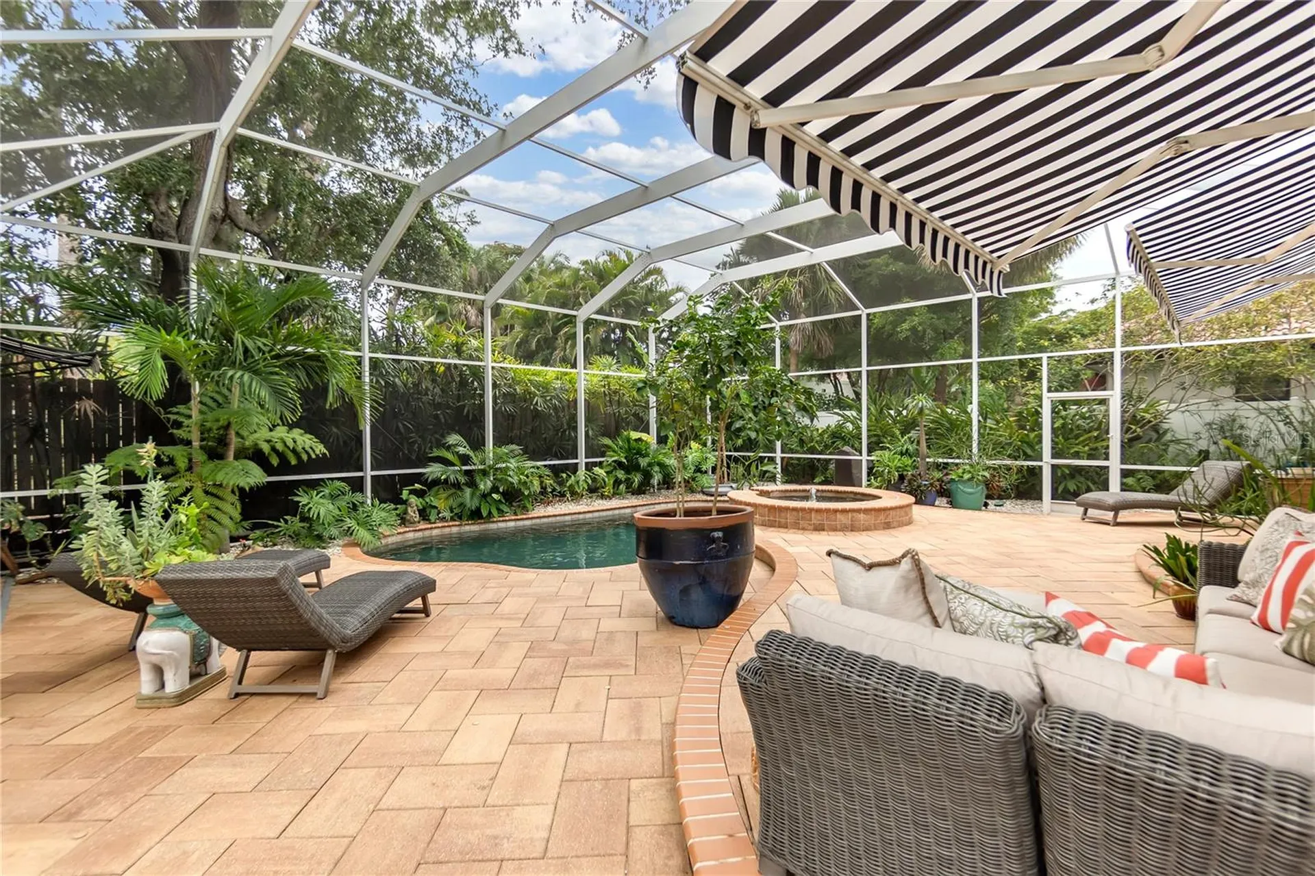 1864 Clematis St Street Sarasota FL 34239